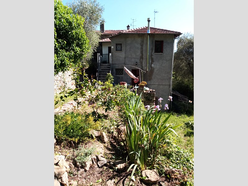 Trilocale in Vendita a Andora, zona Località Moltedo, 71'500€, 60 m², arredato