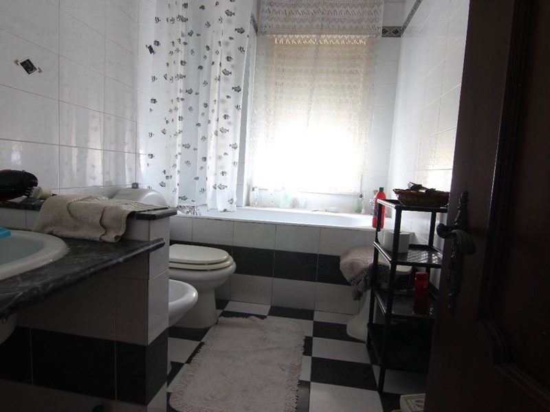 Quadrilocale in Vendita a Siracusa, zona viale Santa Panagia, 118'000&euro;, 123 m²