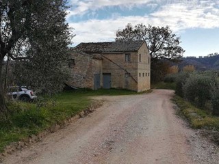 Casa Indipendente in Vendita a Petritoli, 100'000€, 140 m²