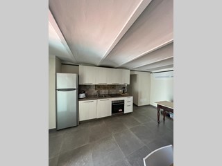 Casa Semi Indipendente in Affitto a Aulla, 2'000€, 180 m², arredato