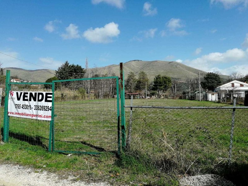 Terreno edificabile in Vendita a Fara in Sabina, 35'000€, 1000 m²
