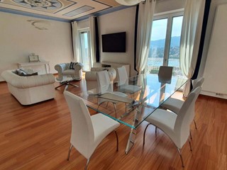 Quadrilocale in Vendita a Rapallo, 920'000€, 180 m²