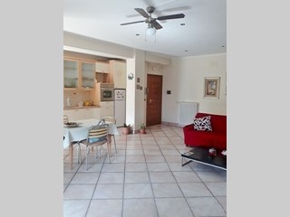 Appartamento in Vendita a Guardiagrele, zona Semicentro, 130'000€, 150 m², con Box