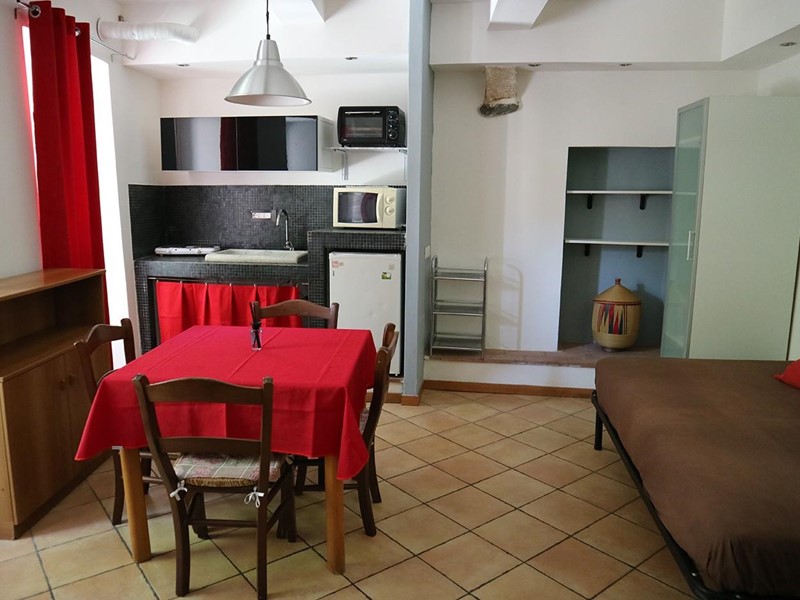 Monolocale in Vendita a Carrara, 65'000€, 30 m², arredato