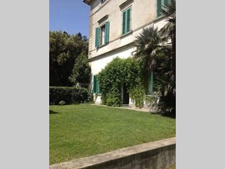 Villa in Vendita a Vinci, 1'200'000€, 600 m², arredato