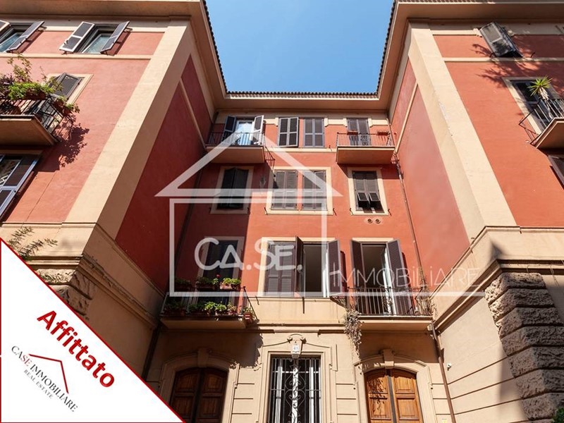 Appartamento in Affitto a Roma, 2'650€, 180 m²