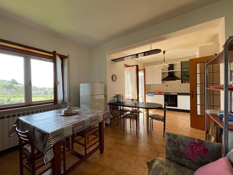 Villa bifamiliare in Vendita a L'Aquila, zona Filetto, 120'000€, 120 m²