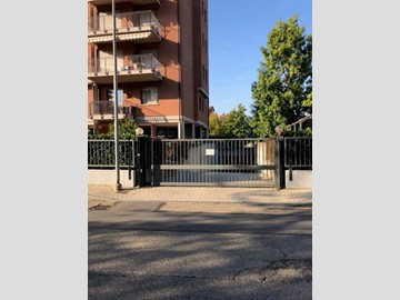 Box in Vendita a Rivoli, 36'000€, 36 m²