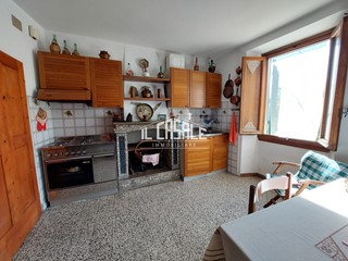 Casa Semi Indipendente in Vendita a San Godenzo, zona San Godenzo, 57'000€, 65 m²