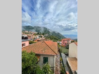 Trilocale in Vendita a La Spezia, zona PANORAMICA, 60'000&euro;, 45 m²