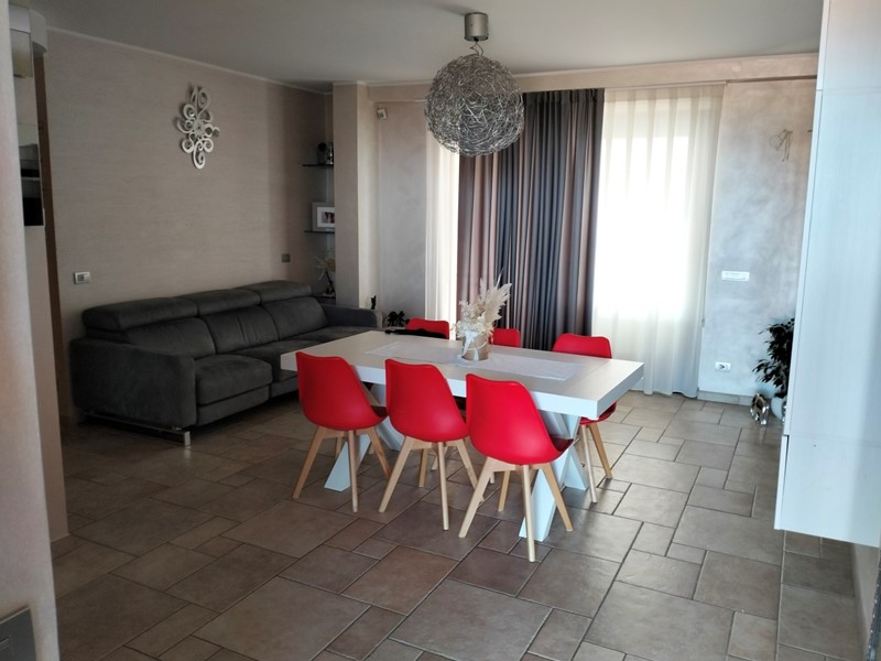 Appartamento in Vendita a Sant'Elpidio a Mare, 235'000€, 150 m², arredato