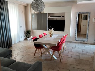 Appartamento in Vendita a Sant'Elpidio a Mare, 235'000€, 150 m², arredato