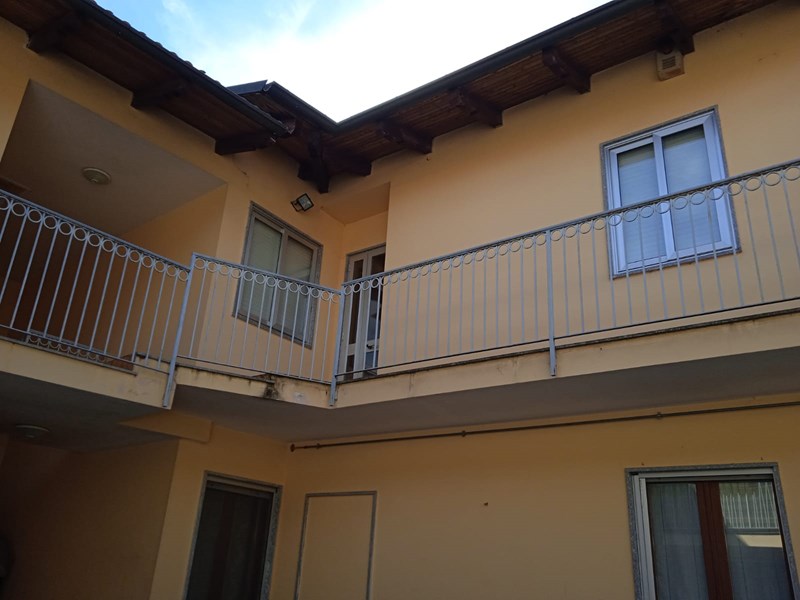 Quadrilocale in Vendita a Montanaro, zona Centro , 130'000€, 100 m²