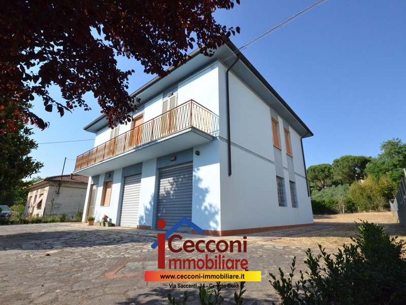 Casa Indipendente in Vendita a Cerreto Guidi, zona Ripoli, 280'000€, 160 m², arredato, con Box