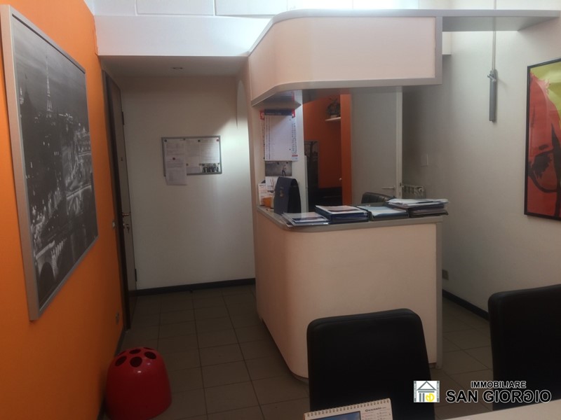 Ufficio in Vendita a Lissone, 105'000€, 50 m²