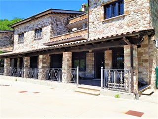 Casa Semi Indipendente in Vendita a Orvinio, 450'000&euro;, 450 m²