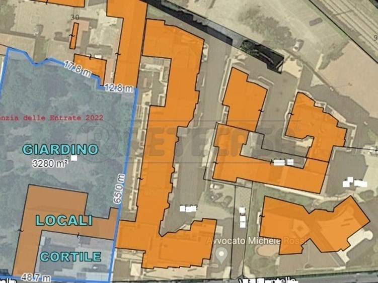 Laboratorio in Affitto a Maddaloni, 400 m²