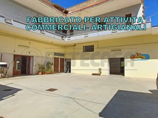 Laboratorio in Affitto a Maddaloni, 400 m²