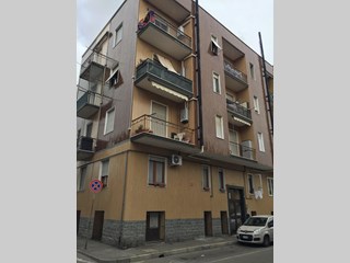 Bilocale in Vendita a Pioltello, zona SEGGIANO, 98'000€, 65 m², arredato