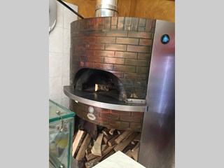 Attività commerciale in Vendita a Pioltello, zona SEGGIANO, 55'000€, 80 m², arredato