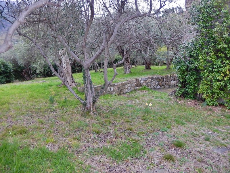 Casa Indipendente in Vendita a Bonassola, zona Montaretto, 240 m²