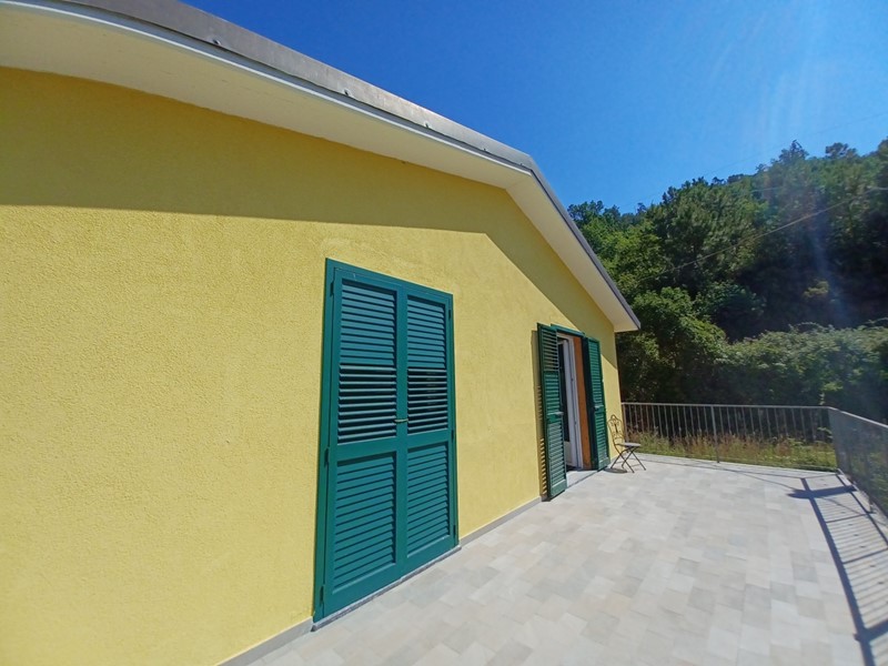 Trilocale in Vendita a Varazze, zona Casanova, 380'000€, 100 m²