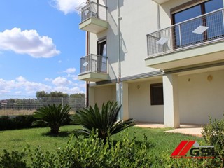 Quadrilocale in Vendita a San Michele Salentino, 169'000&euro;, 245 m²