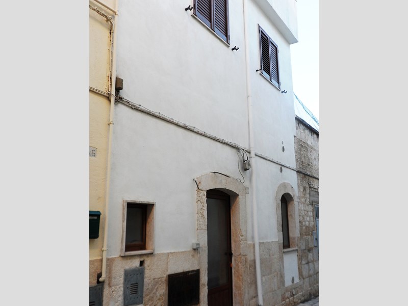 Casa Indipendente in Vendita a Casamassima, 98'000€, 75 m²