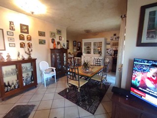Casa Semi Indipendente in Vendita a Castelnuovo Magra, 290'000€, 170 m²