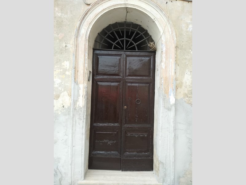 Appartamento in Vendita a Civitella San Paolo, zona Piazza San Giacomo , 80'000€, 160 m²