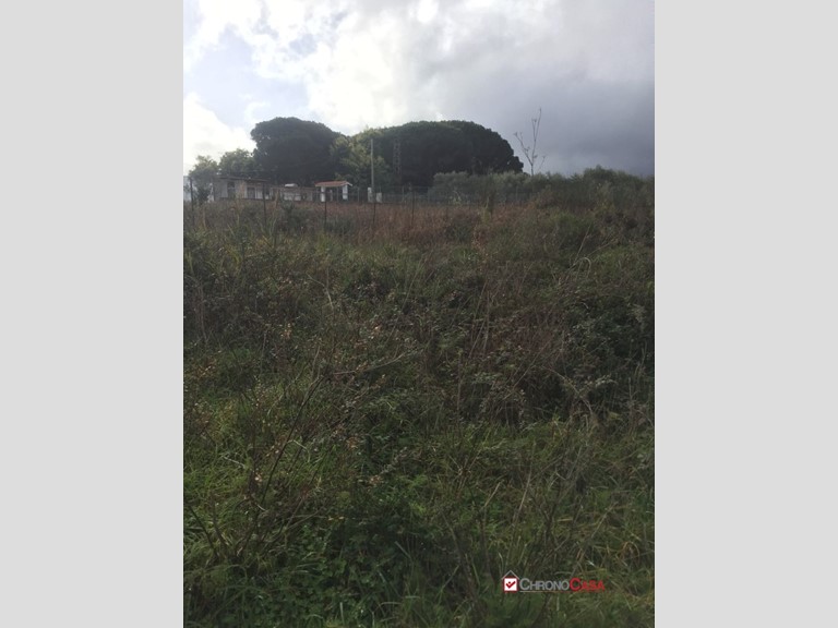 Terreno edificabile in Vendita a Messina, 18'000€, 3260 m²