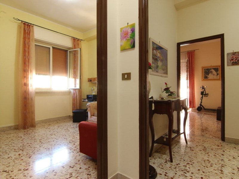 Quadrilocale in Vendita a Siracusa, zona Corso Gelone, 130'000&euro;, 110 m²