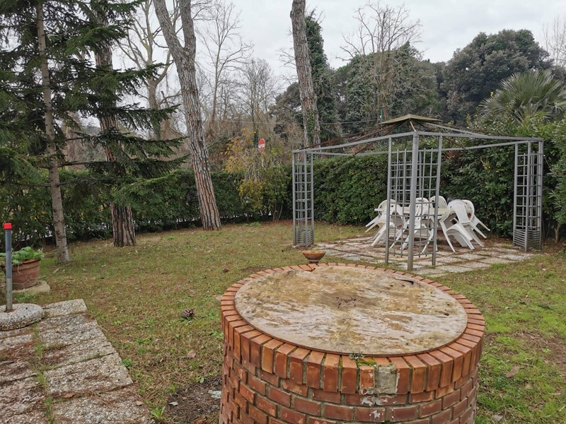 Casa Indipendente in Vendita a Pisa, zona Tirrenia, 280'000€, 90 m²