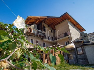 Rustico in Vendita a Allein, 78'000&euro;, 456 m²
