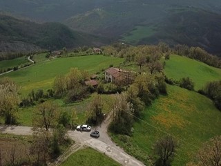 Casa Indipendente in Vendita a Zocca, zona Rosola, 130'000€, 750 m²