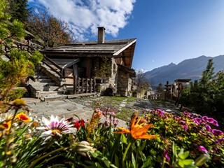 Casa Indipendente in Vendita a Bardonecchia, zona Millaures, 1'250'000€, 173 m²