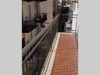 Appartamento in Vendita a Bagheria, zona CARAVELLA, 120'000€, 145 m²