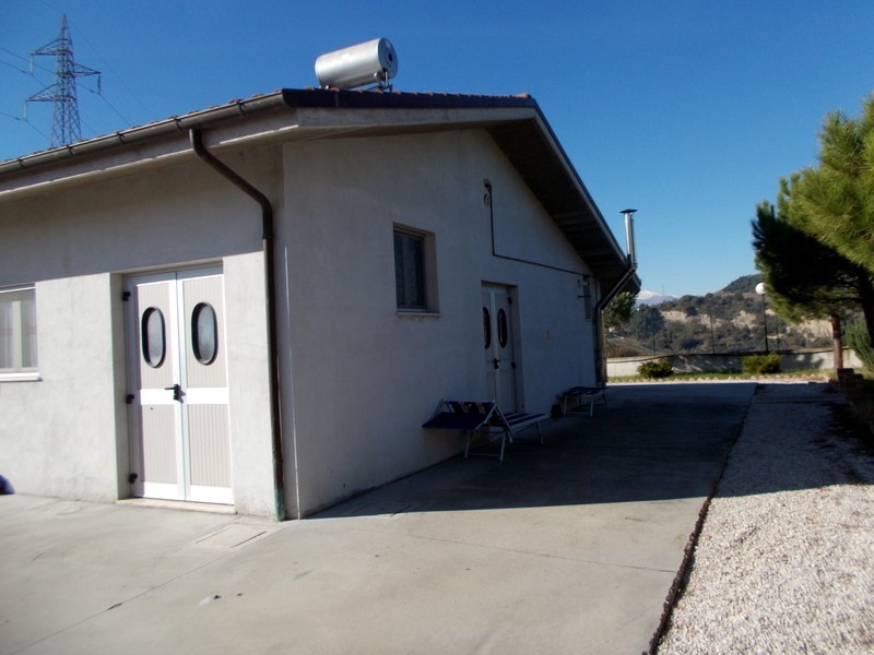 Laboratorio in Vendita a Maltignano, 220'000€, 130 m², arredato