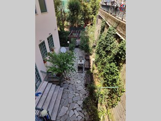 Appartamento in Vendita a Genova, zona CASTELLETTO, 420'000€, 140 m²