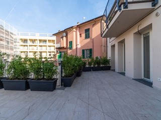 Bilocale in Vendita a Sestri Levante, zona centro, 67 m²