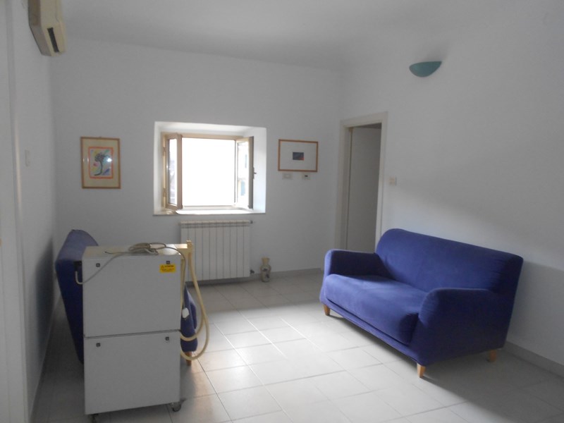 Appartamento in Vendita a Genova, zona PONTEDECIMO, 55'000€, 60 m²
