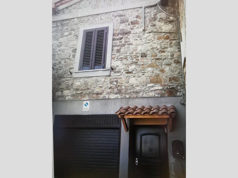 Casa Indipendente in Vendita a Laureana Cilento, zona San Martino, 195'000&euro;, 150 m², arredato