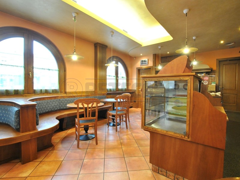 Attività commerciale in Vendita a Valdagno, zona Valdagno, 89'000€, 134 m², arredato