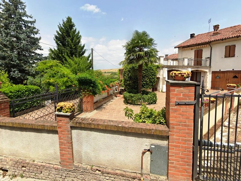 Casa Indipendente in Vendita a Calliano Monferrato, zona san desiderio, 95'000&euro;, 178 m²