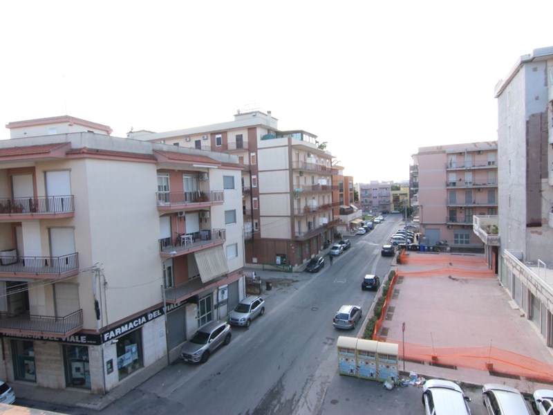 Quadrilocale in Vendita a Siracusa, zona via Sofio Ferrero, 105'000&euro;, 110 m²