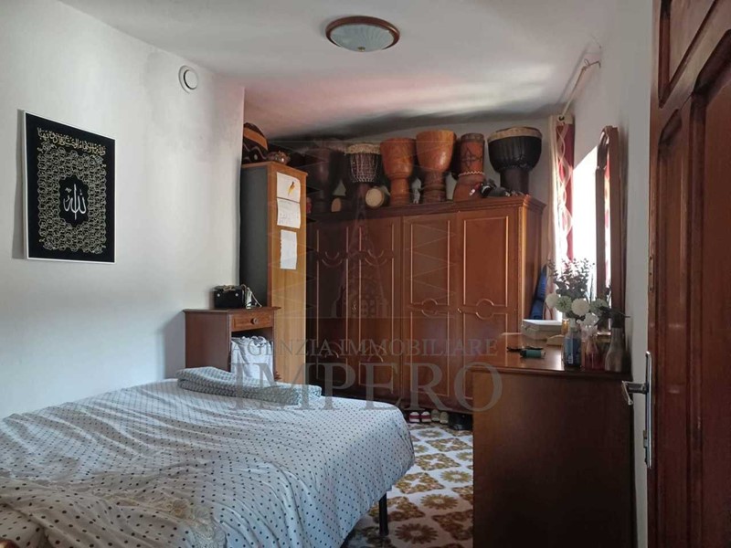 Casa Semi Indipendente in Vendita a Ventimiglia, zona Sealza, 170'000€, 70 m²