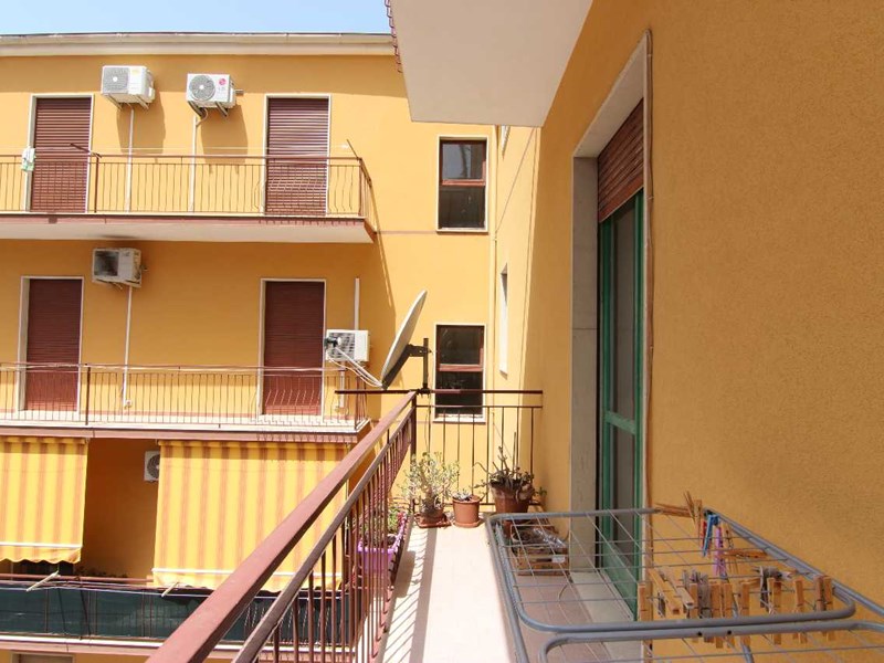 Quadrilocale in Vendita a Siracusa, zona Via Filisto, 88'000&euro;, 133 m²