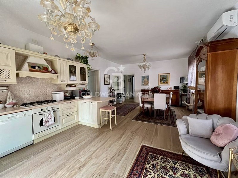 Appartamento in Vendita a Venezia, zona Marghera, 260'000€, 135 m²