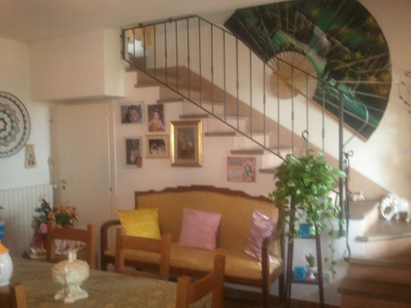 Appartamento in Vendita a Casciana Terme Lari, zona Perignano, 165'000€, 95 m²