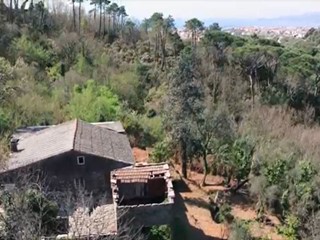 Casa Indipendente in Vendita a Cogorno, 180'000€, 270 m²